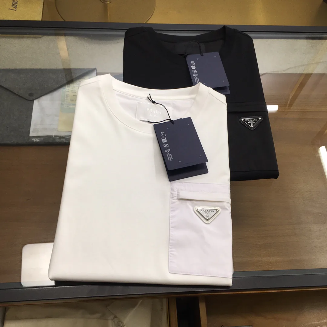 Футболки Женские Prada 11704178
