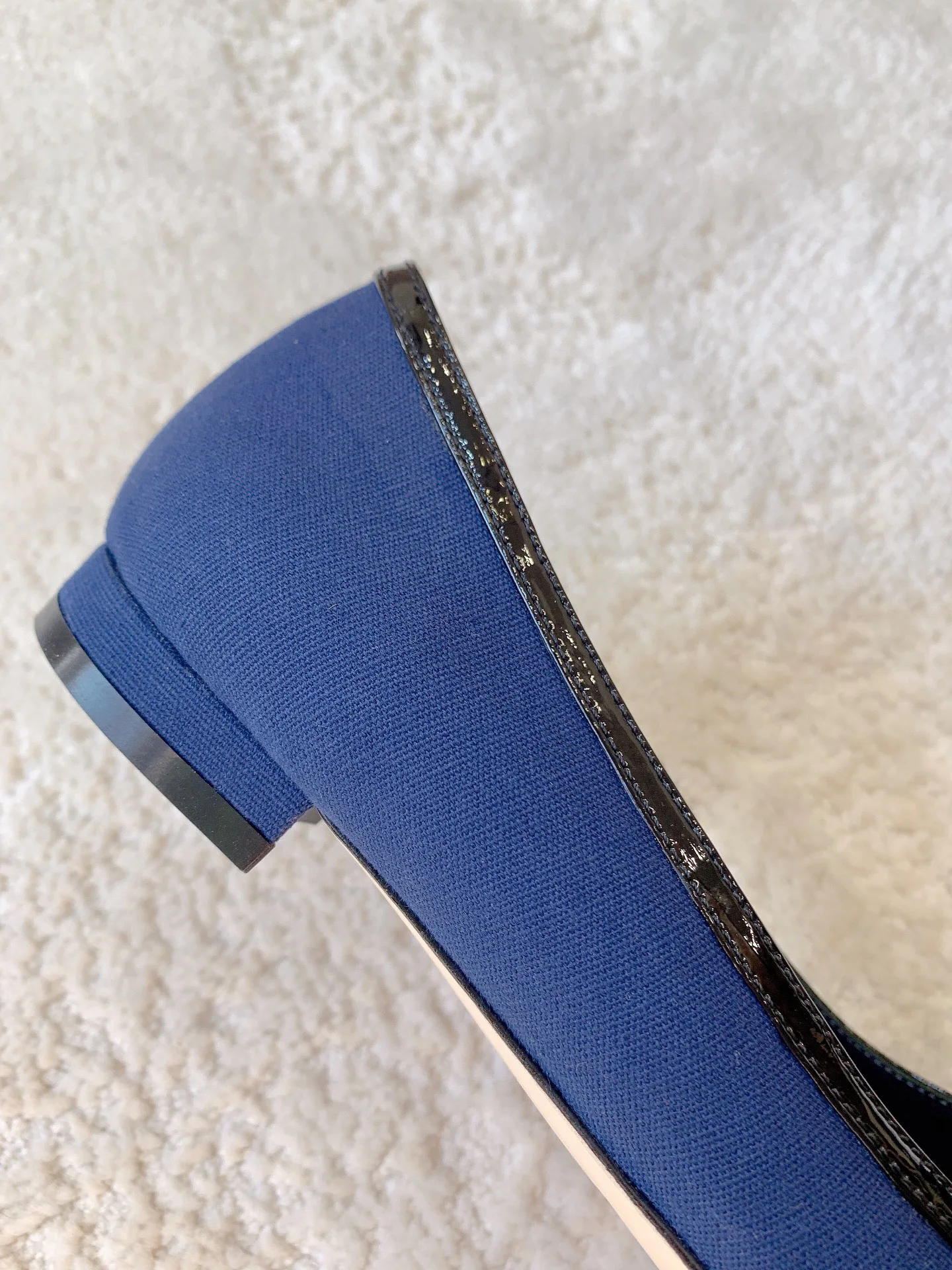 Туфли Женские Manolo Blahnik 18698283