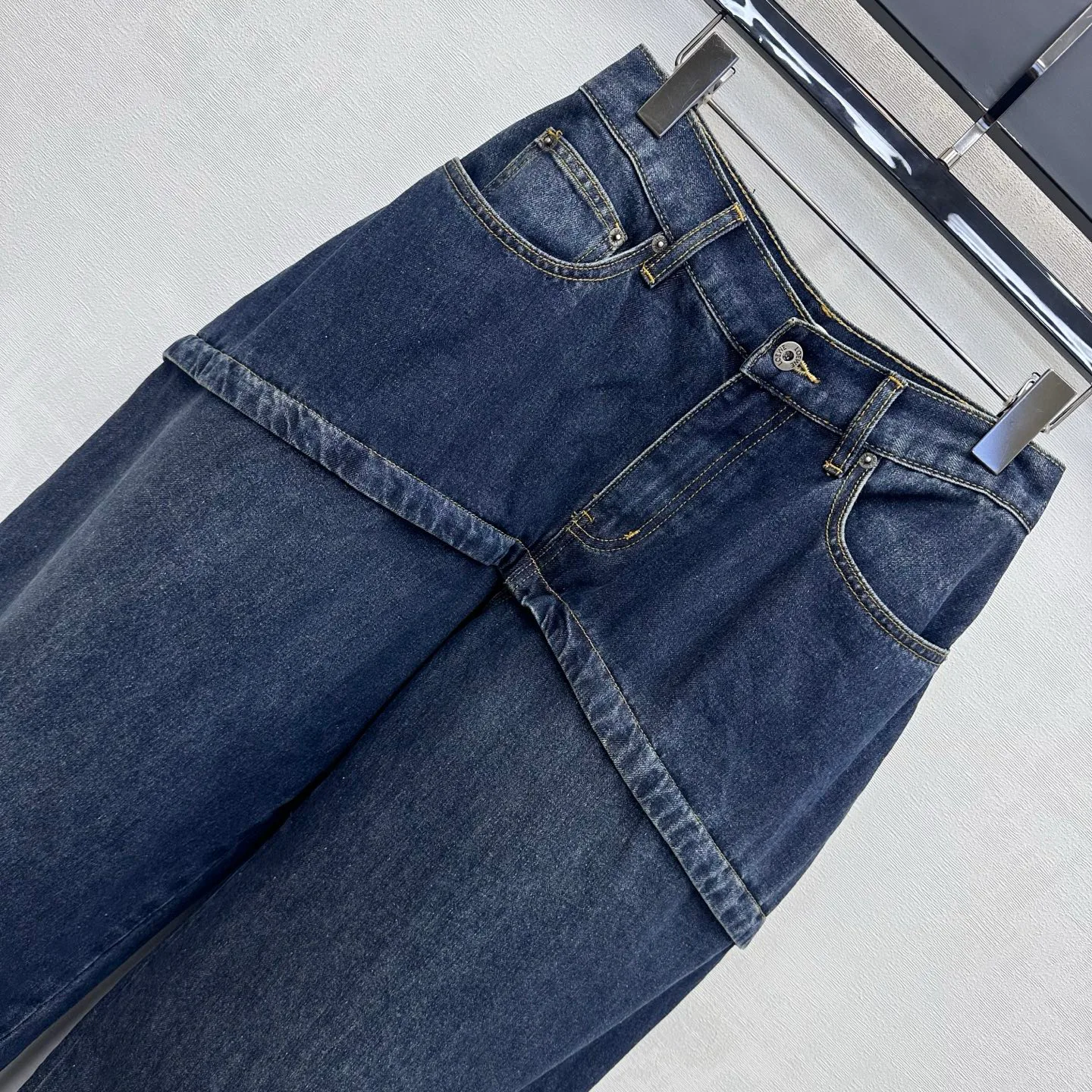 Джинсы Женские Loewe 18228496
