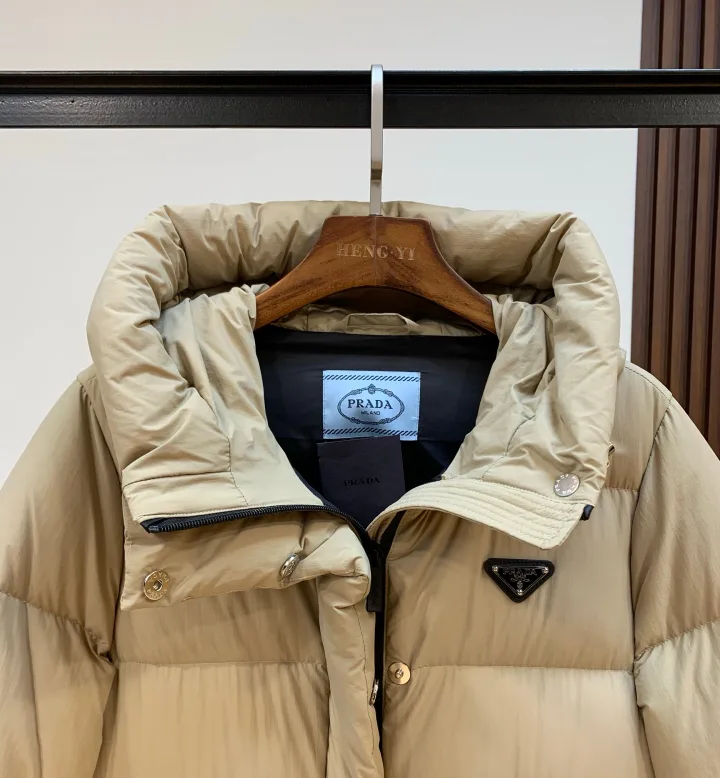 Куртки И Пуховики Женские Prada 287013