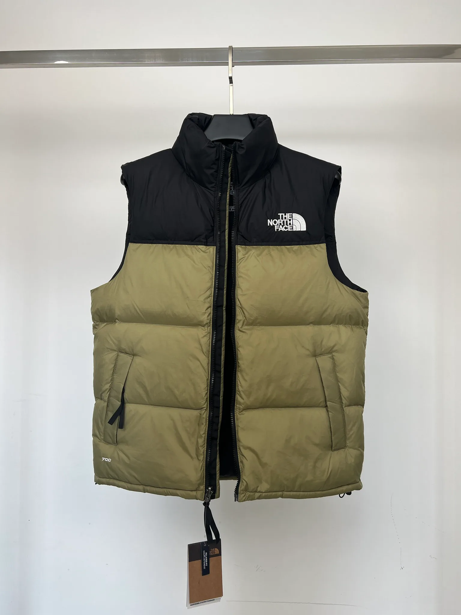Жилеты Женские The North Face 18416024