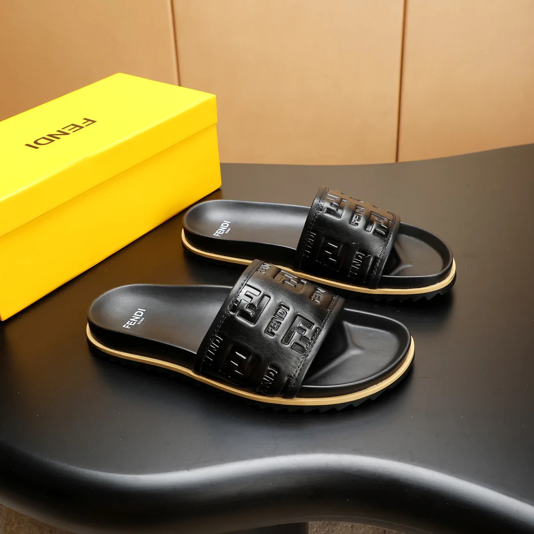 Шлепанцы Женские Fendi 1681709
