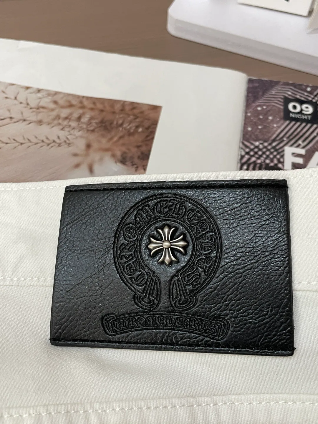 Джинсы Женские Chrome Hearts 13479667