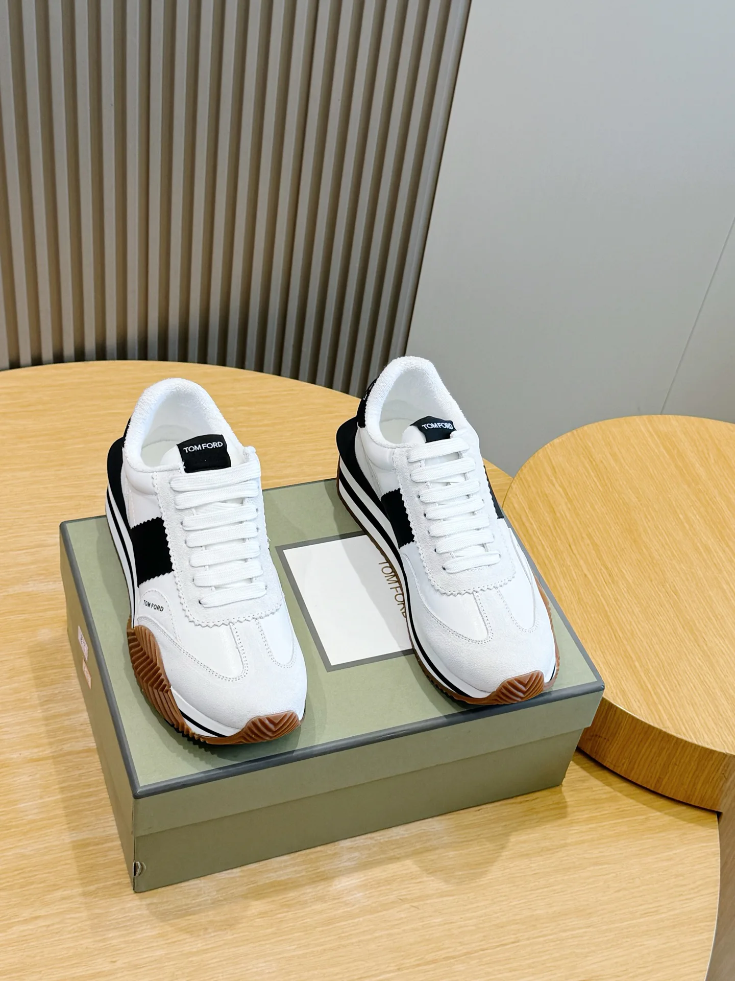 Кроссовки Мужские Tom Ford 19678480