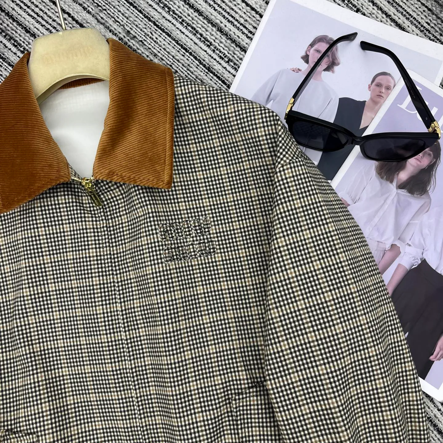 Куртки И Пуховики Женские Miu Miu 20345