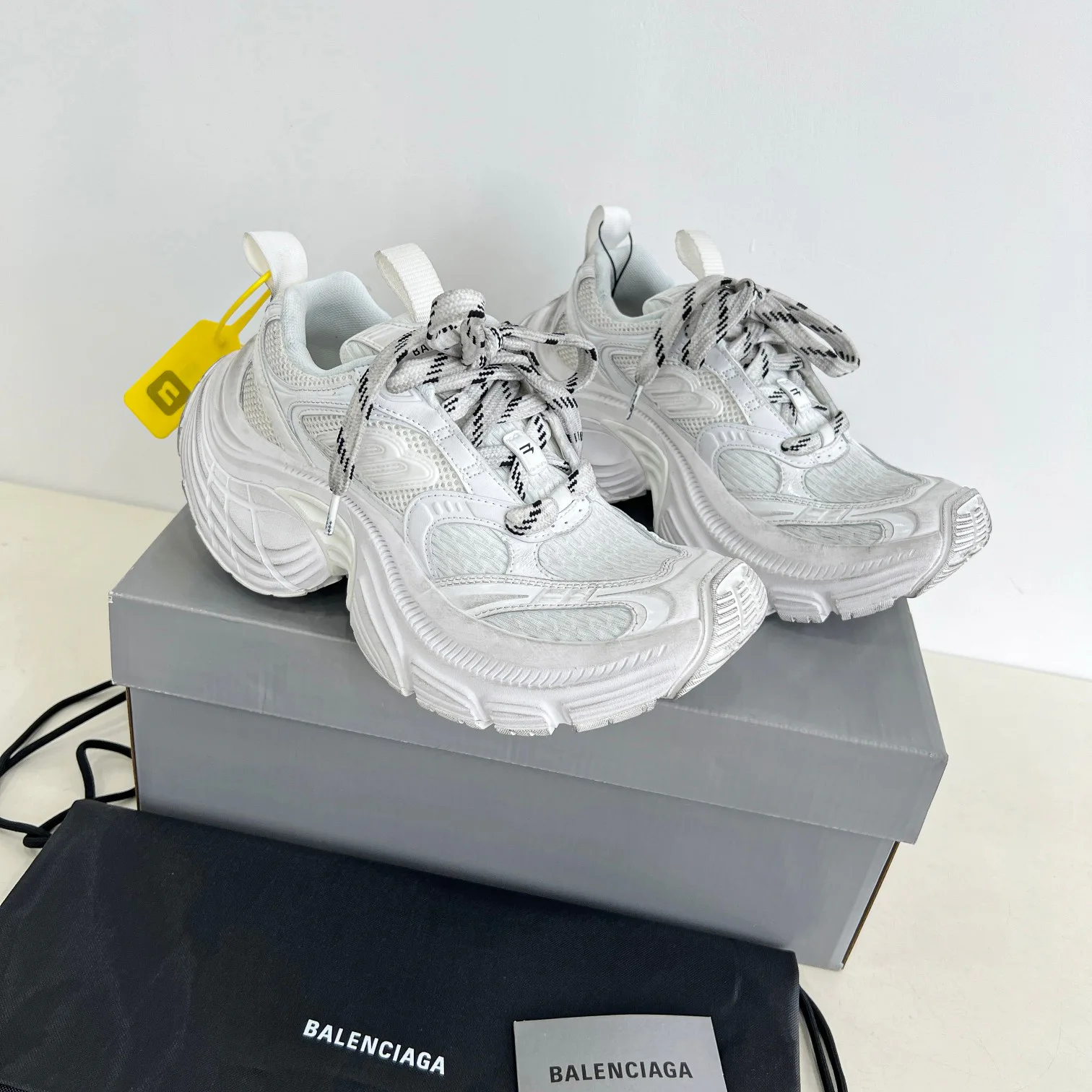 Кроссовки Мужские Balenciaga 17759468