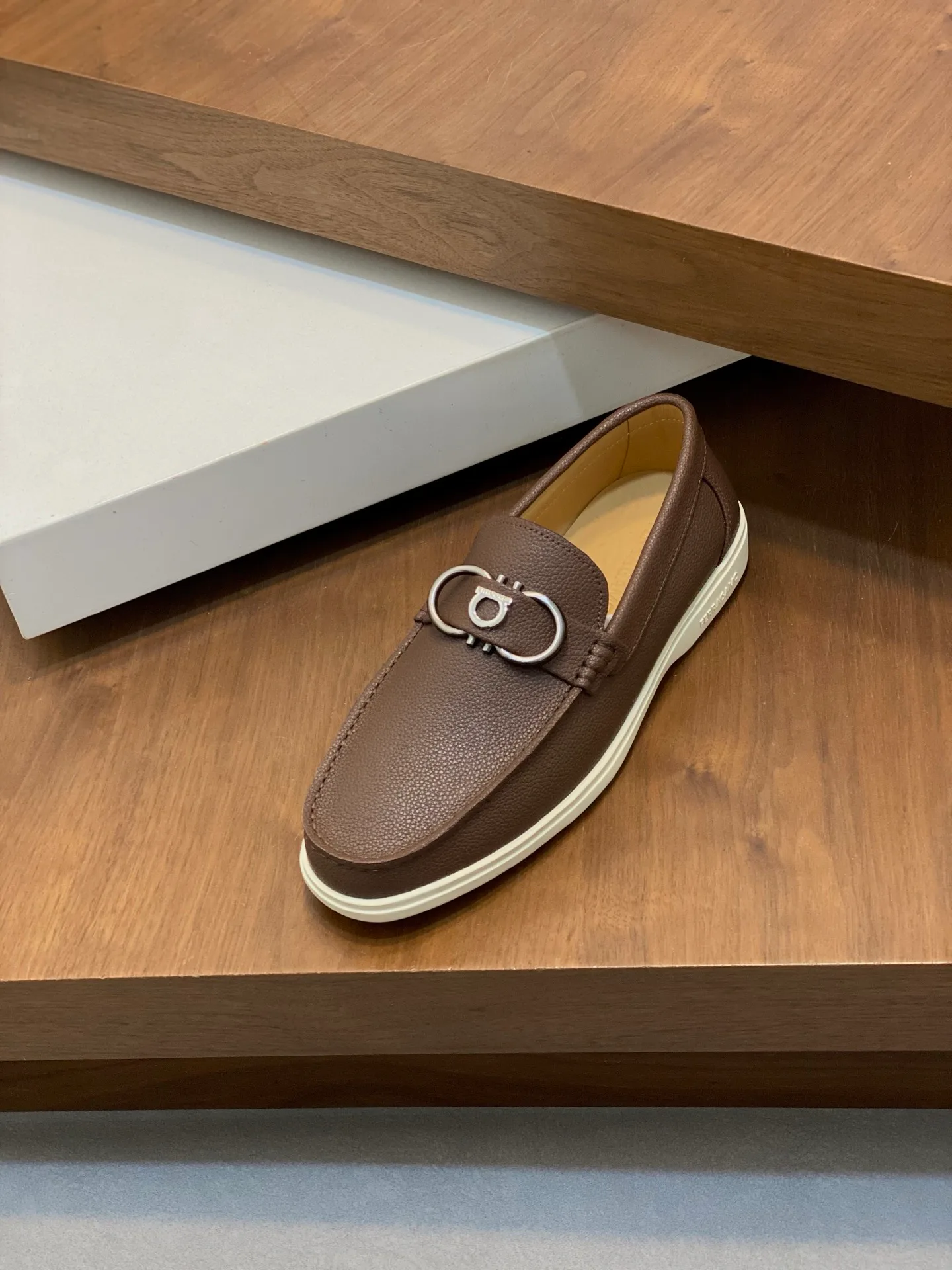 Лоферы И Туфли Мужские Salvatore Ferragamo 10615097