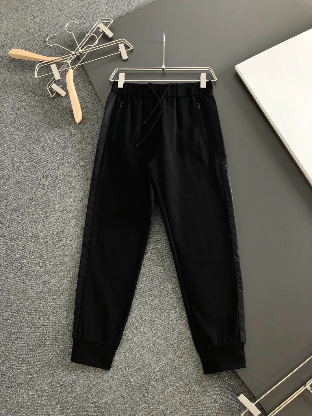Брюки Мужские Prada 12816431
