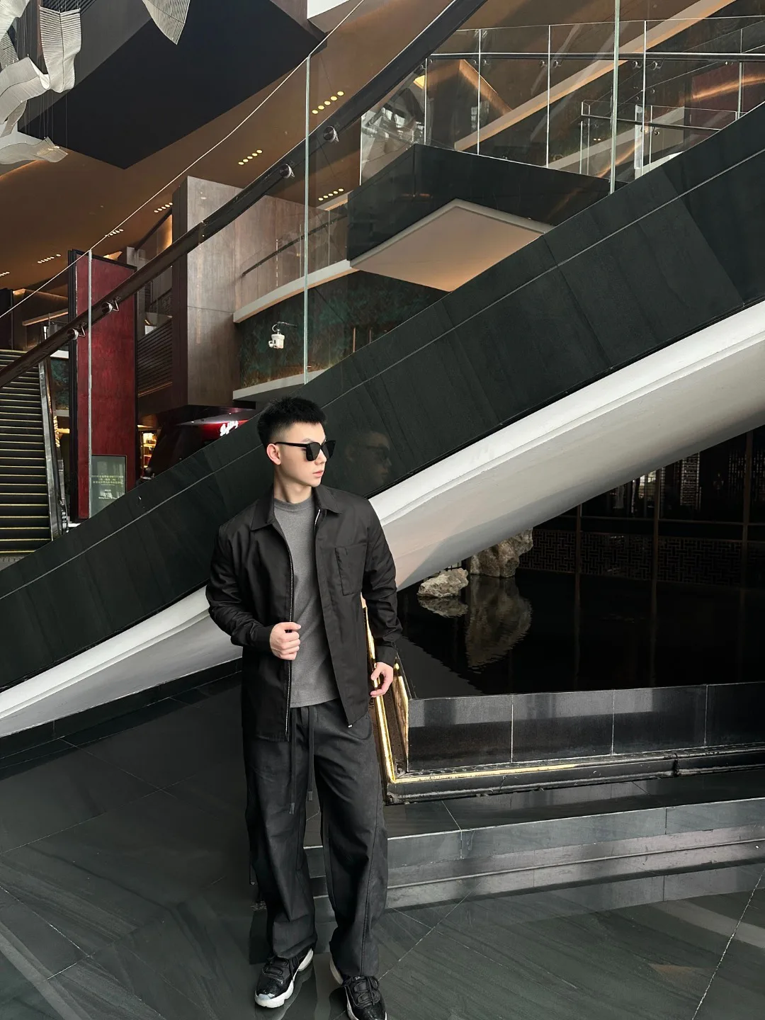 Куртки И Пуховики Мужские Christian Dior 9265479