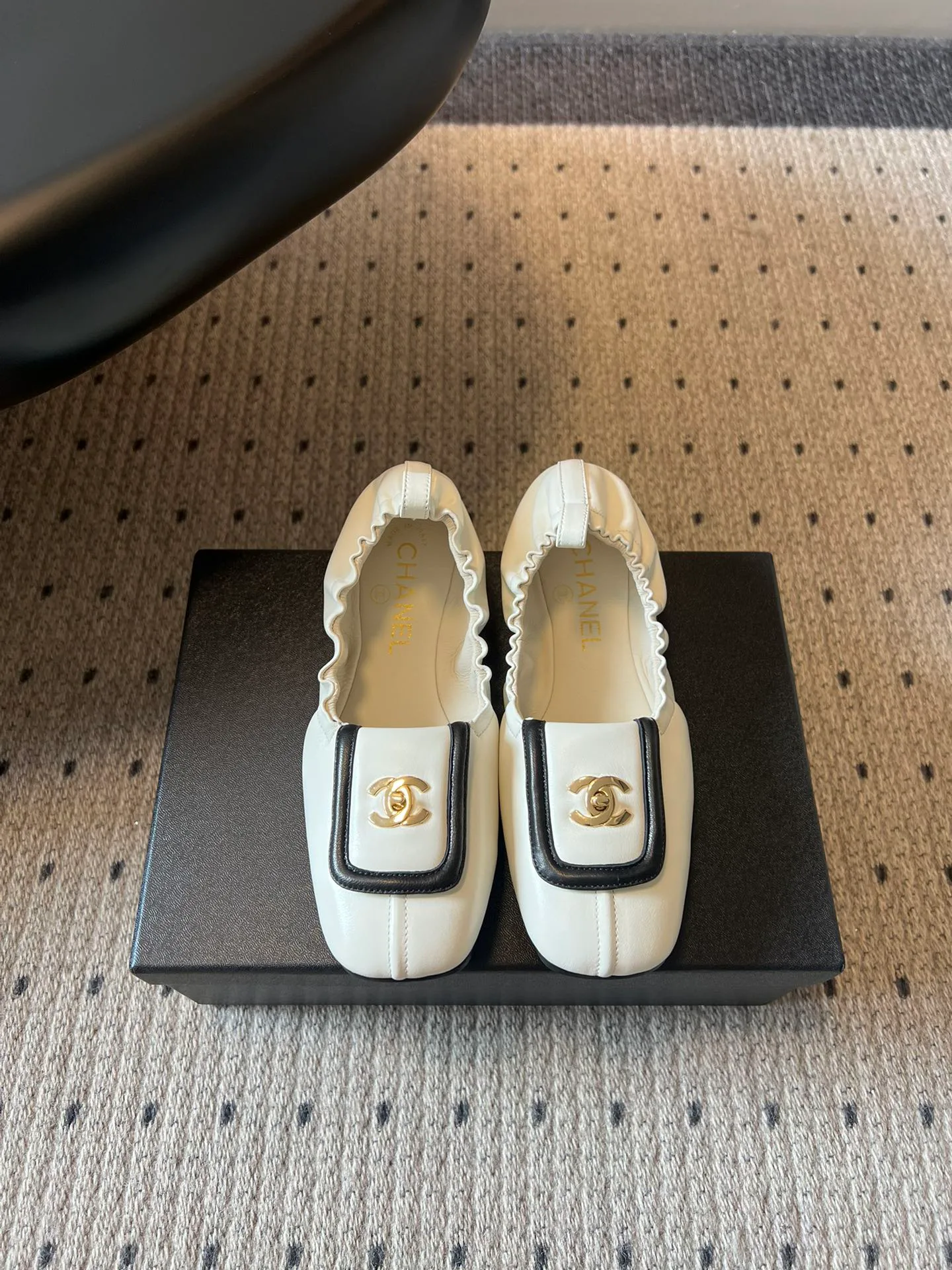Туфли Женские Chanel 13368303