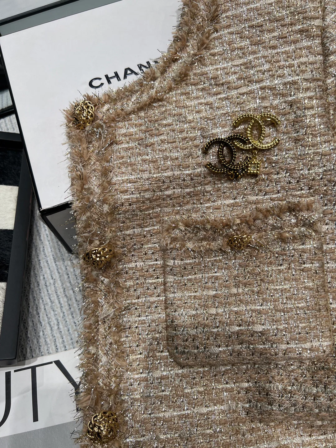 Жакеты Женские Chanel 18509694
