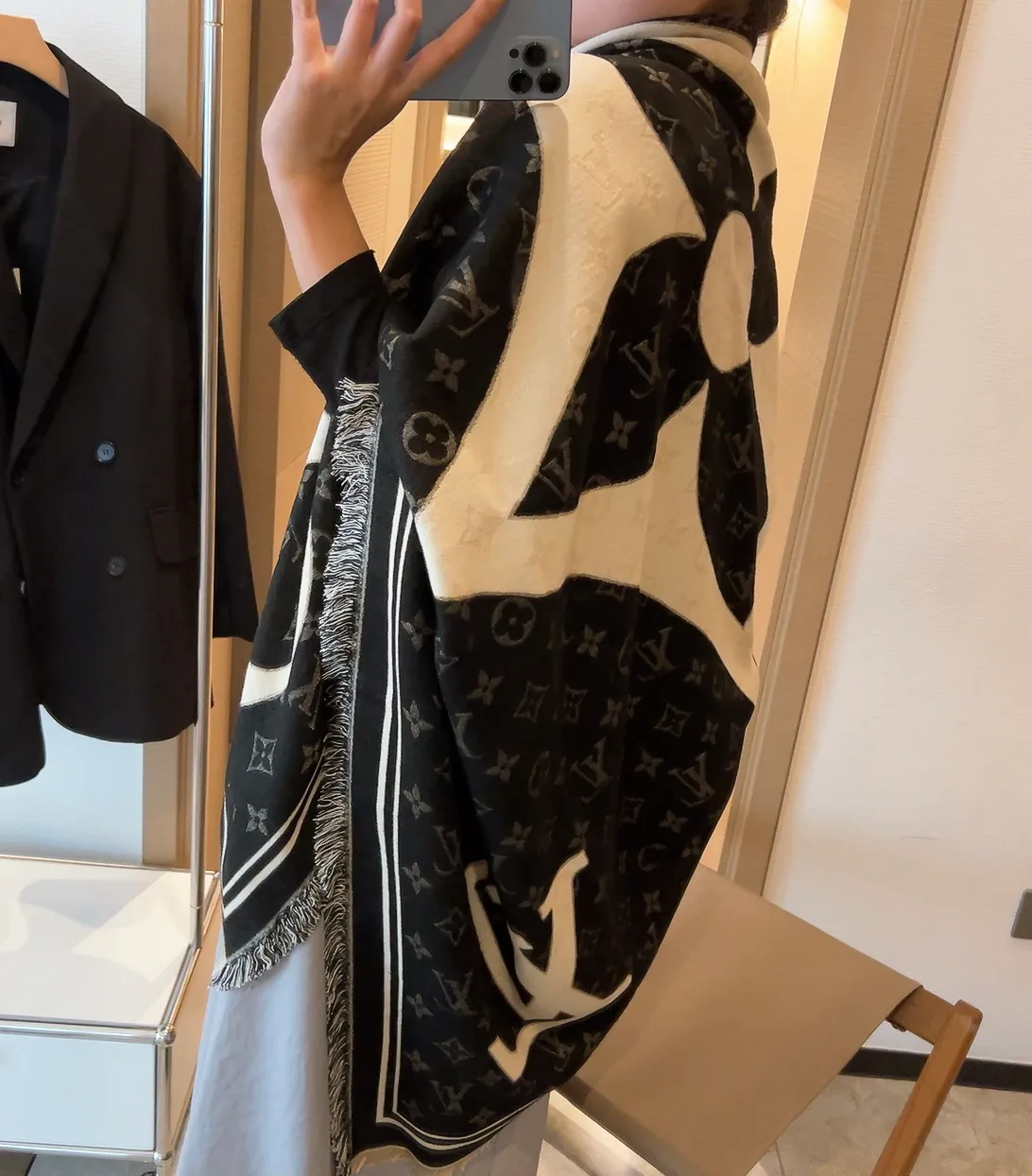 Шарфы Louis Vuitton 91007
