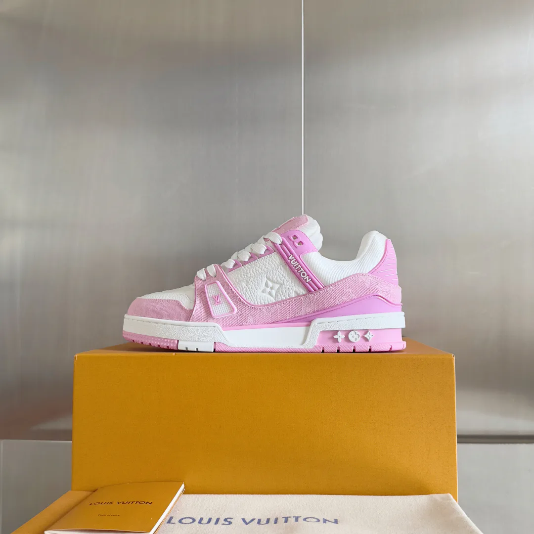 Кроссовки Женские Louis Vuitton 55008