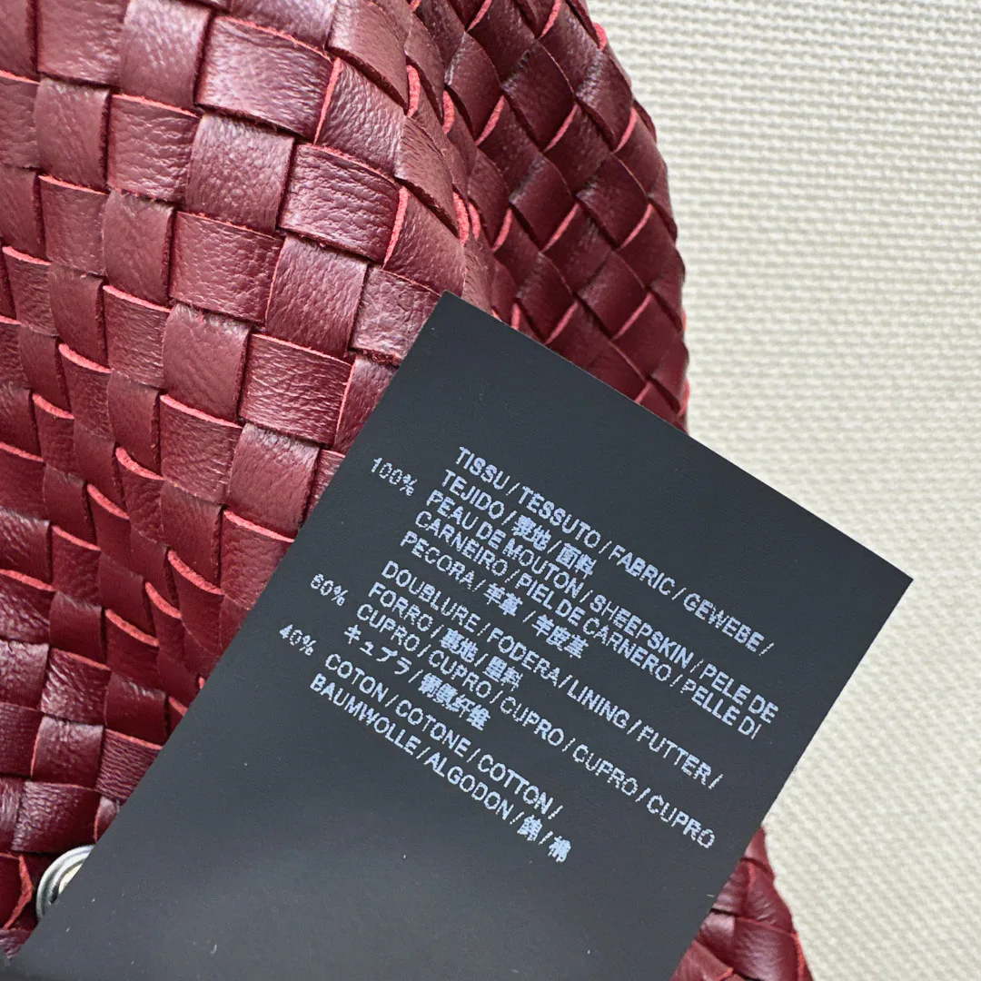 Кожаные Куртки И Дублёнки Женские Bottega Veneta 11527585