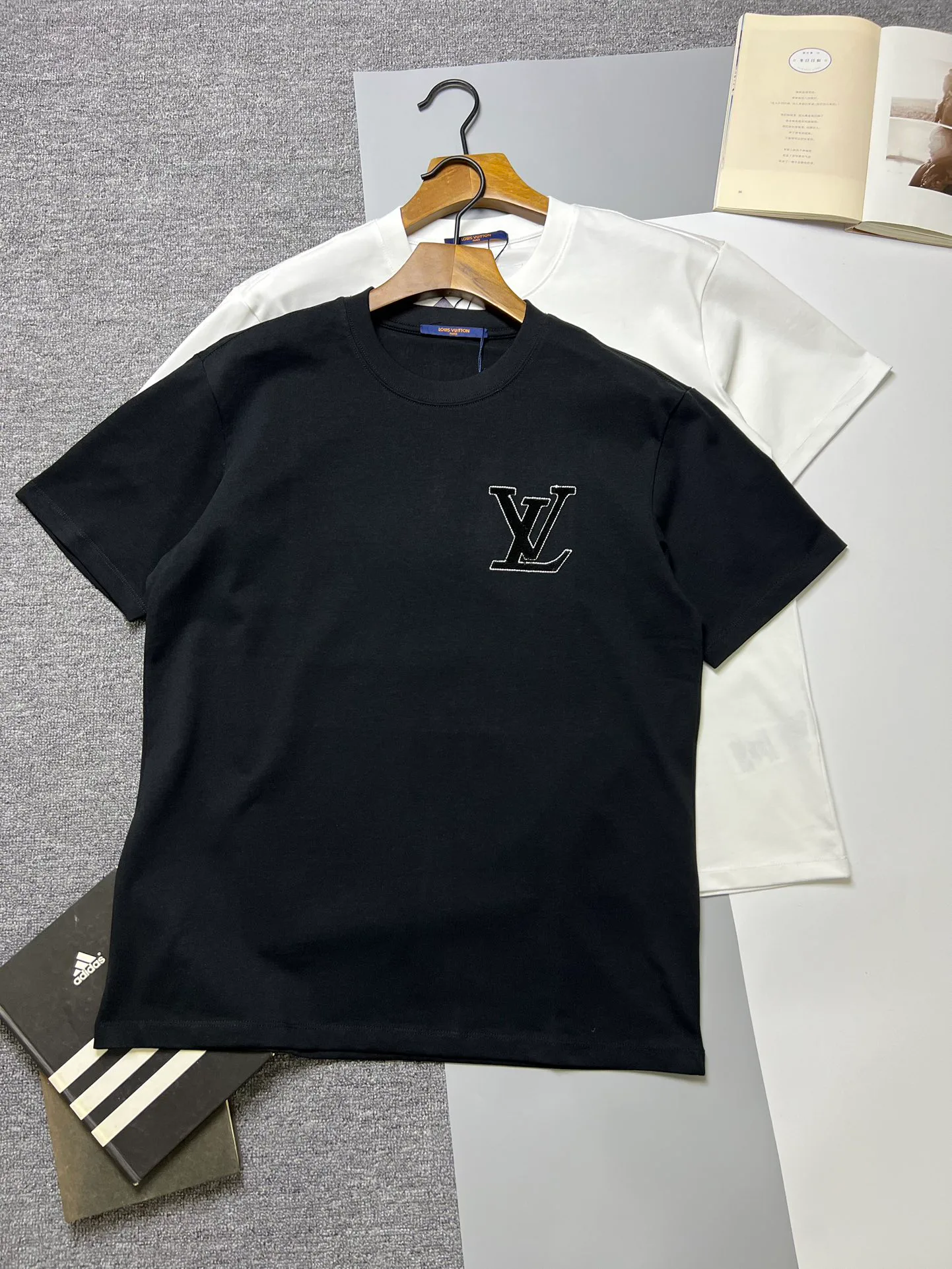 Футболки Женские Louis Vuitton 5052763