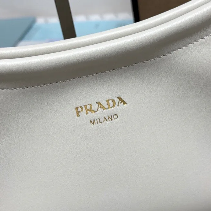 Классические Сумки Женские Prada 5063862