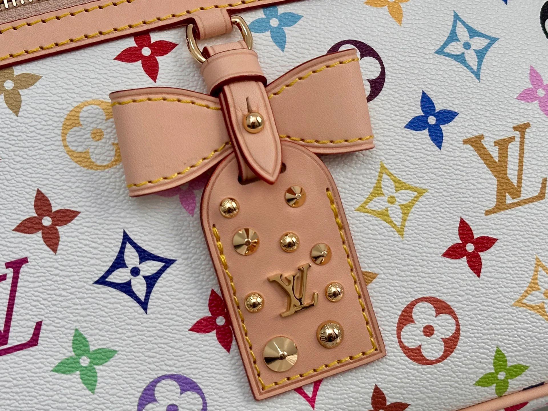 Классические Сумки Женские Louis Vuitton 11704150