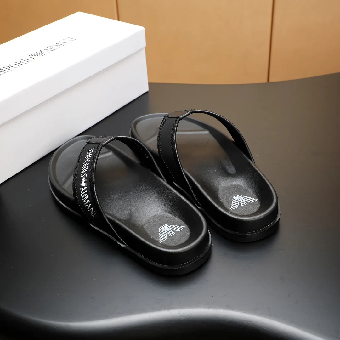 Шлепанцы Женские Armani 17037952