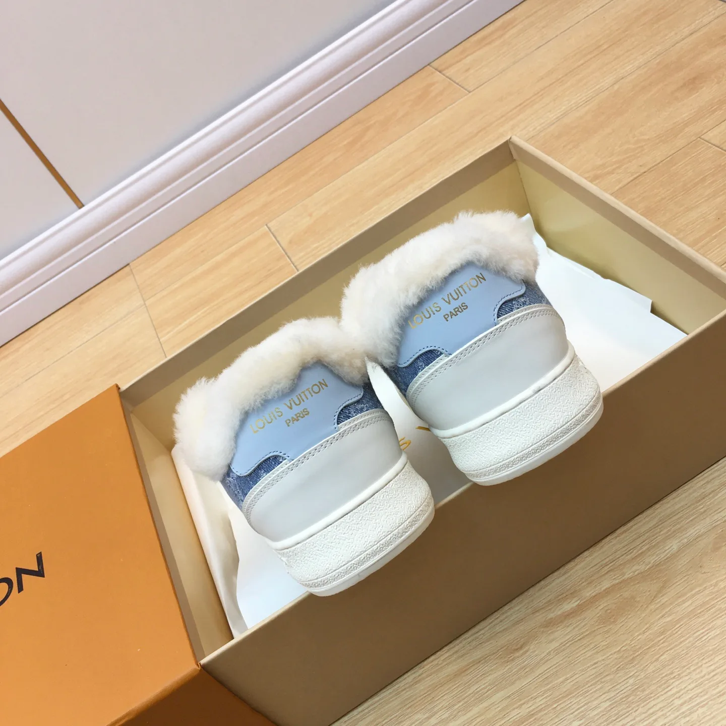 Кроссовки Женские Louis Vuitton 875959