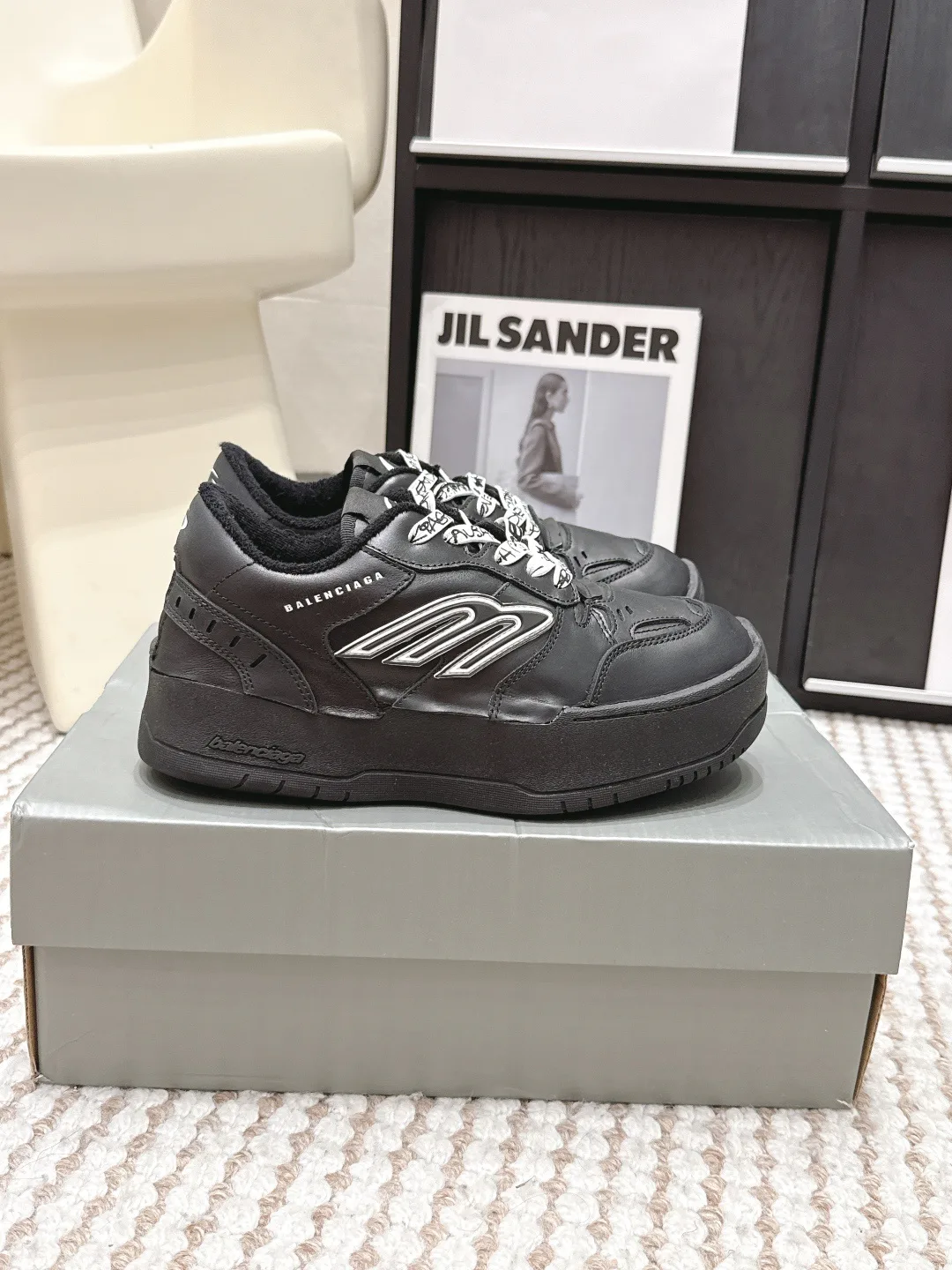 Кроссовки Женские Balenciaga 13555219