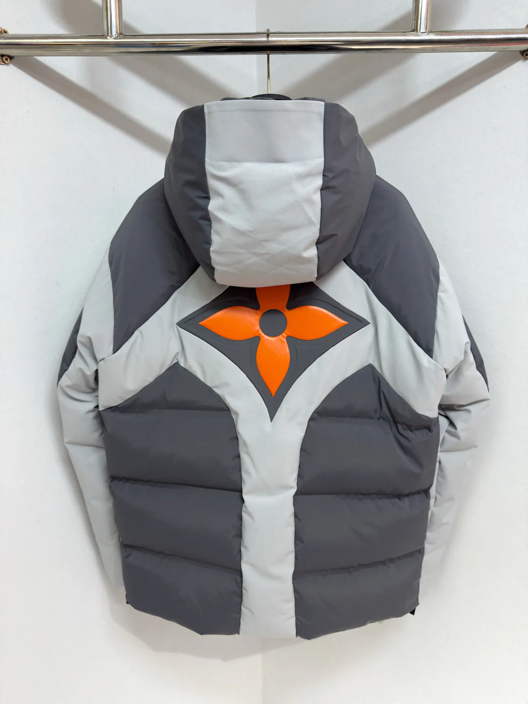 Куртки И Пуховики Мужские Louis Vuitton 4539519