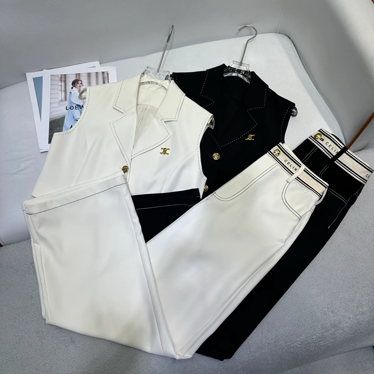 Костюмы Женские Celine 25678