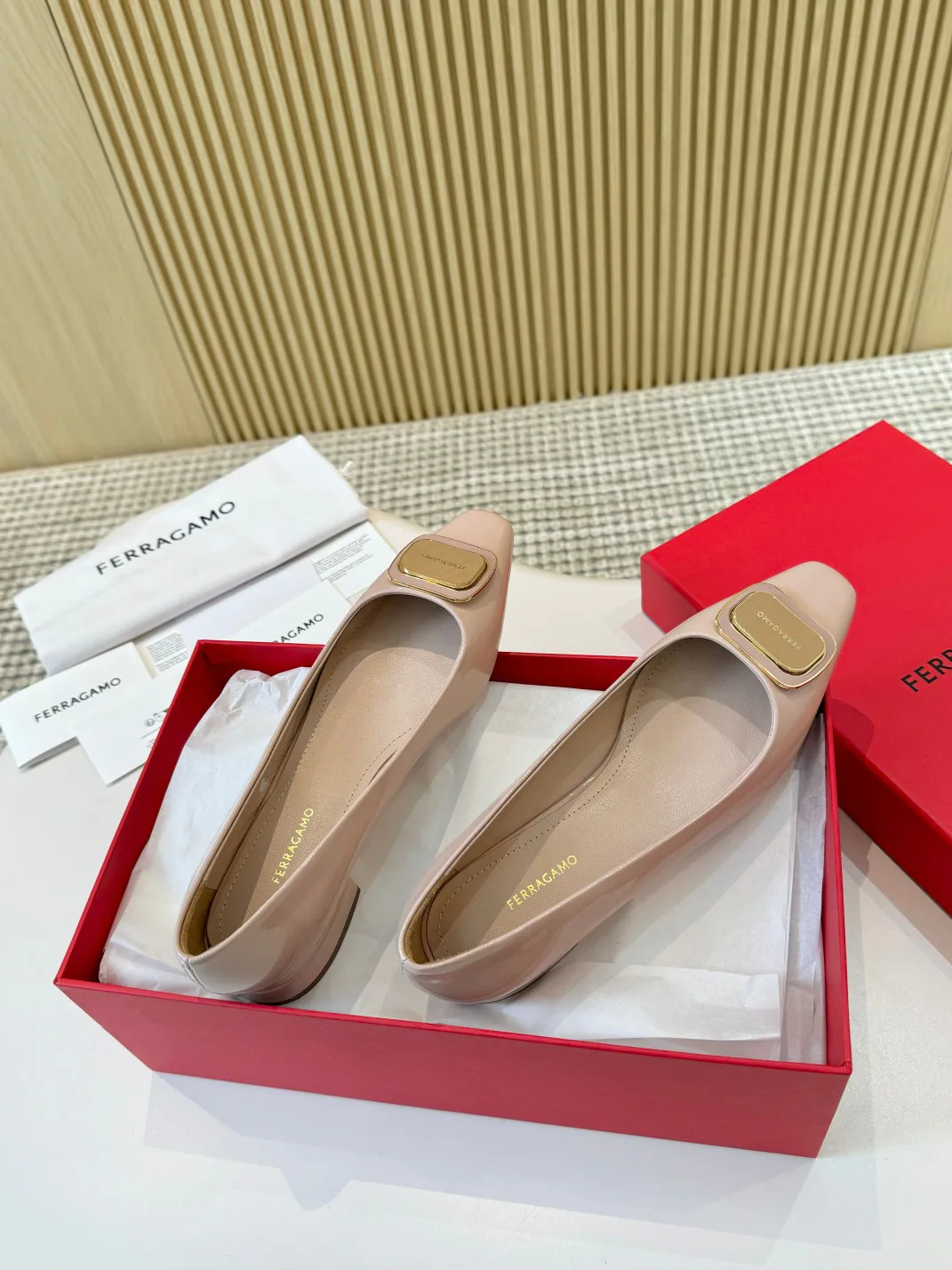 Туфли Женские Salvatore Ferragamo 14179