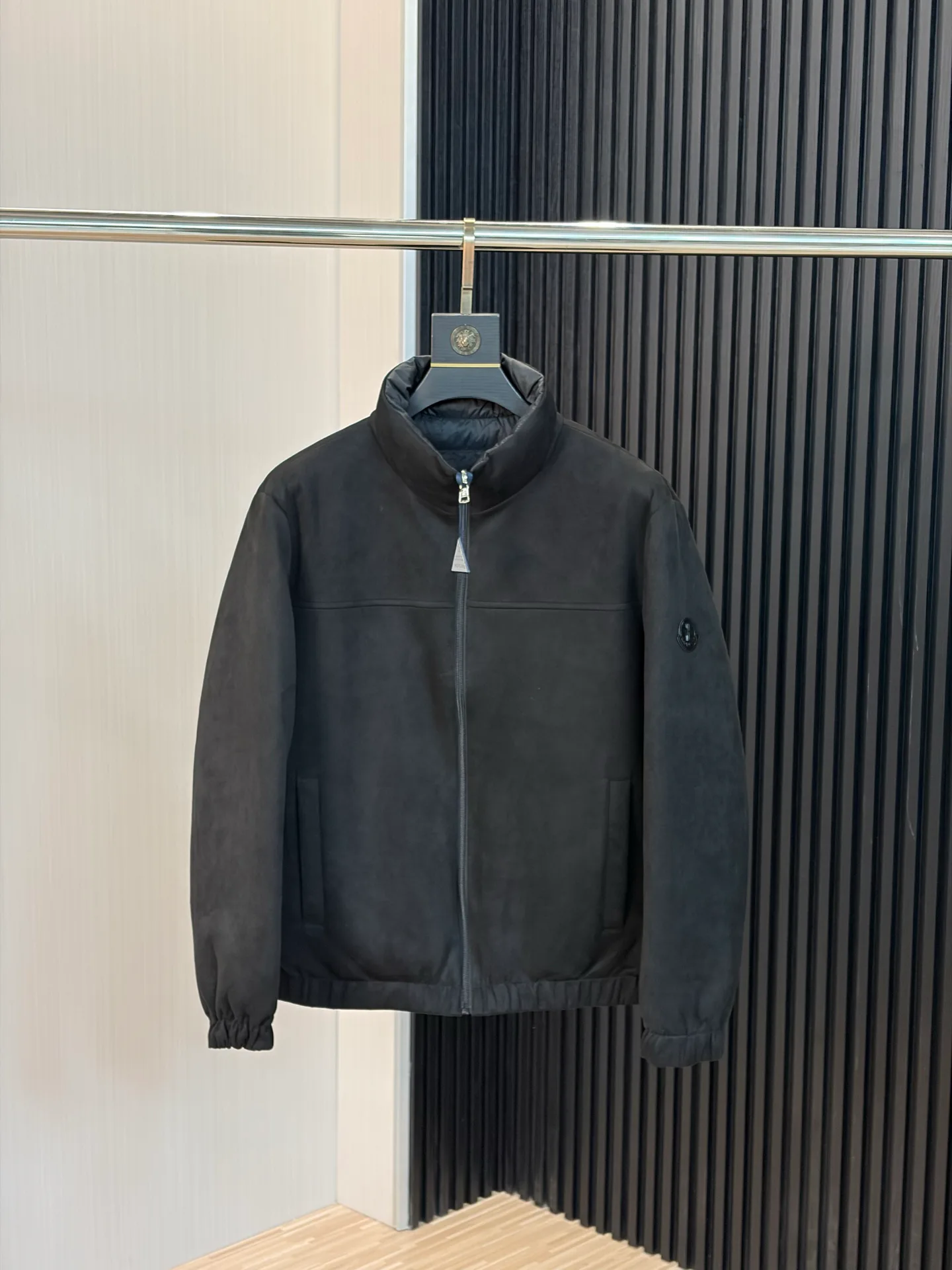 Куртки И Пуховики Женские Moncler 18188486