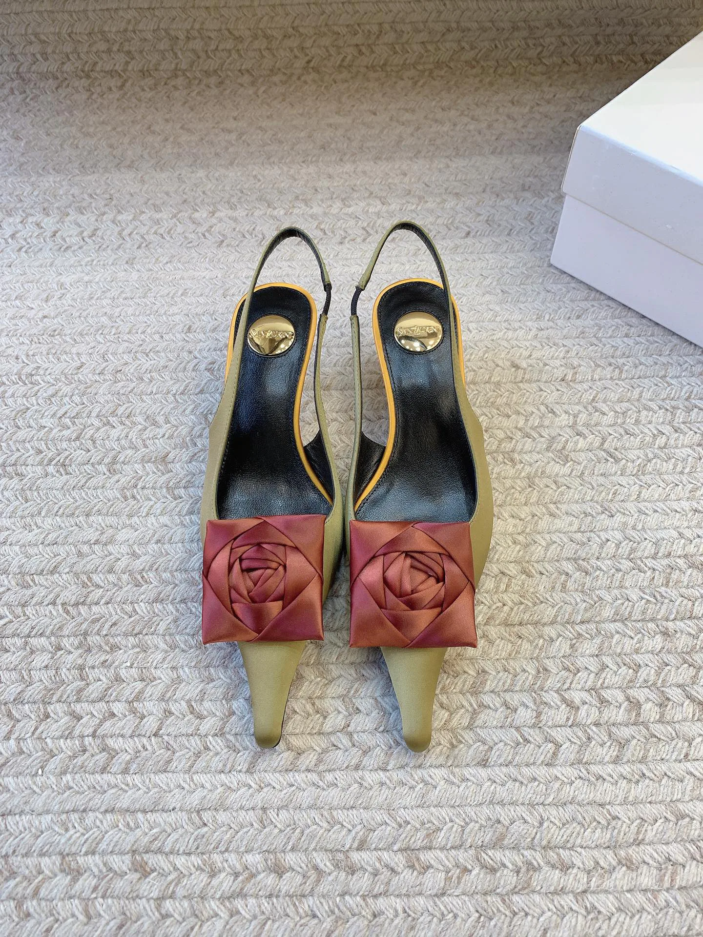 Туфли Женские Saint Laurent 950834