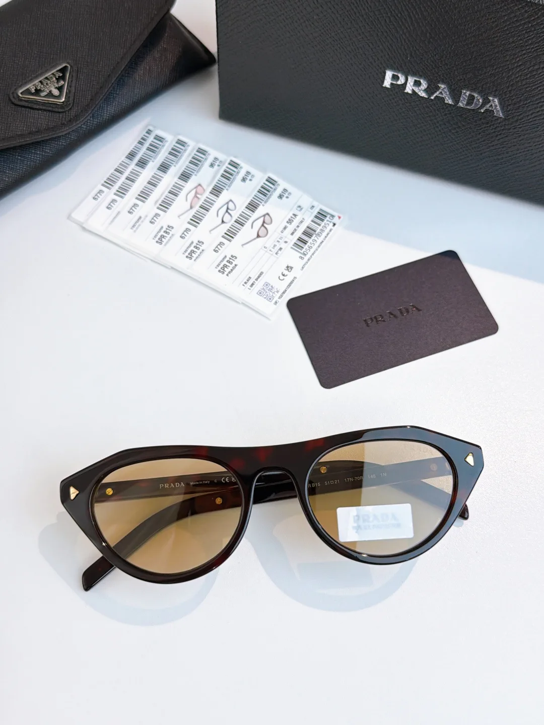 Классические Сумки Женские Prada 13084806