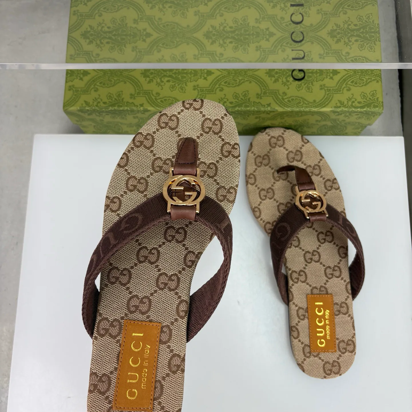 Шлепанцы Женские Gucci 18351546