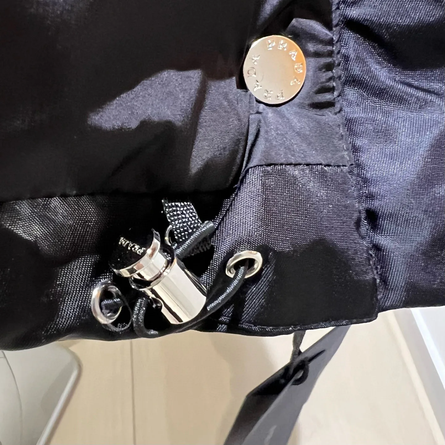 Куртки И Пуховики Женские Prada 18993994