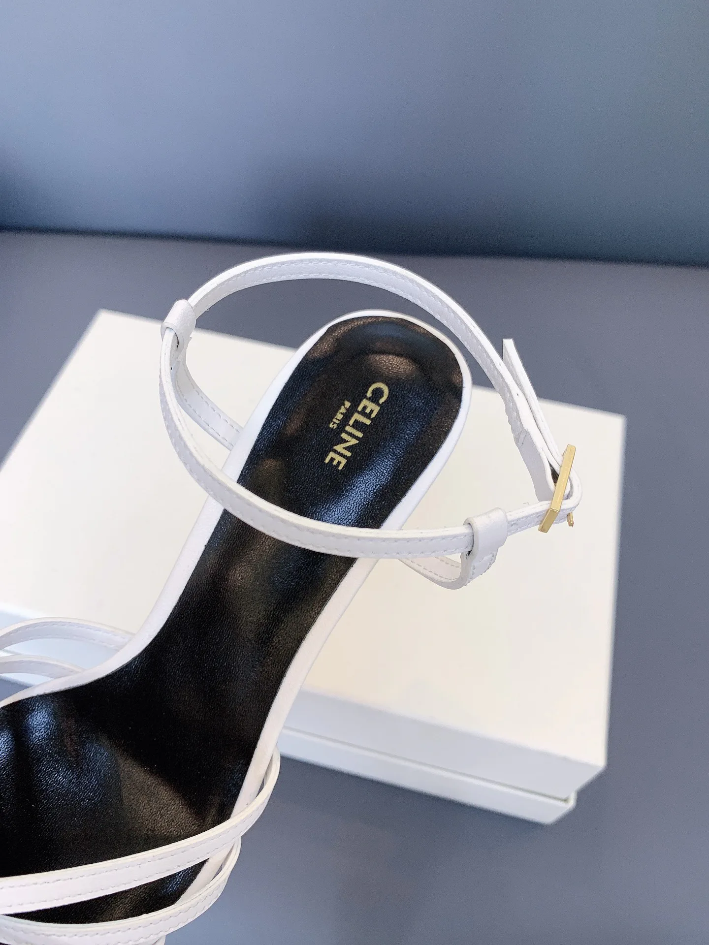 Босоножки Женские Celine 17479003