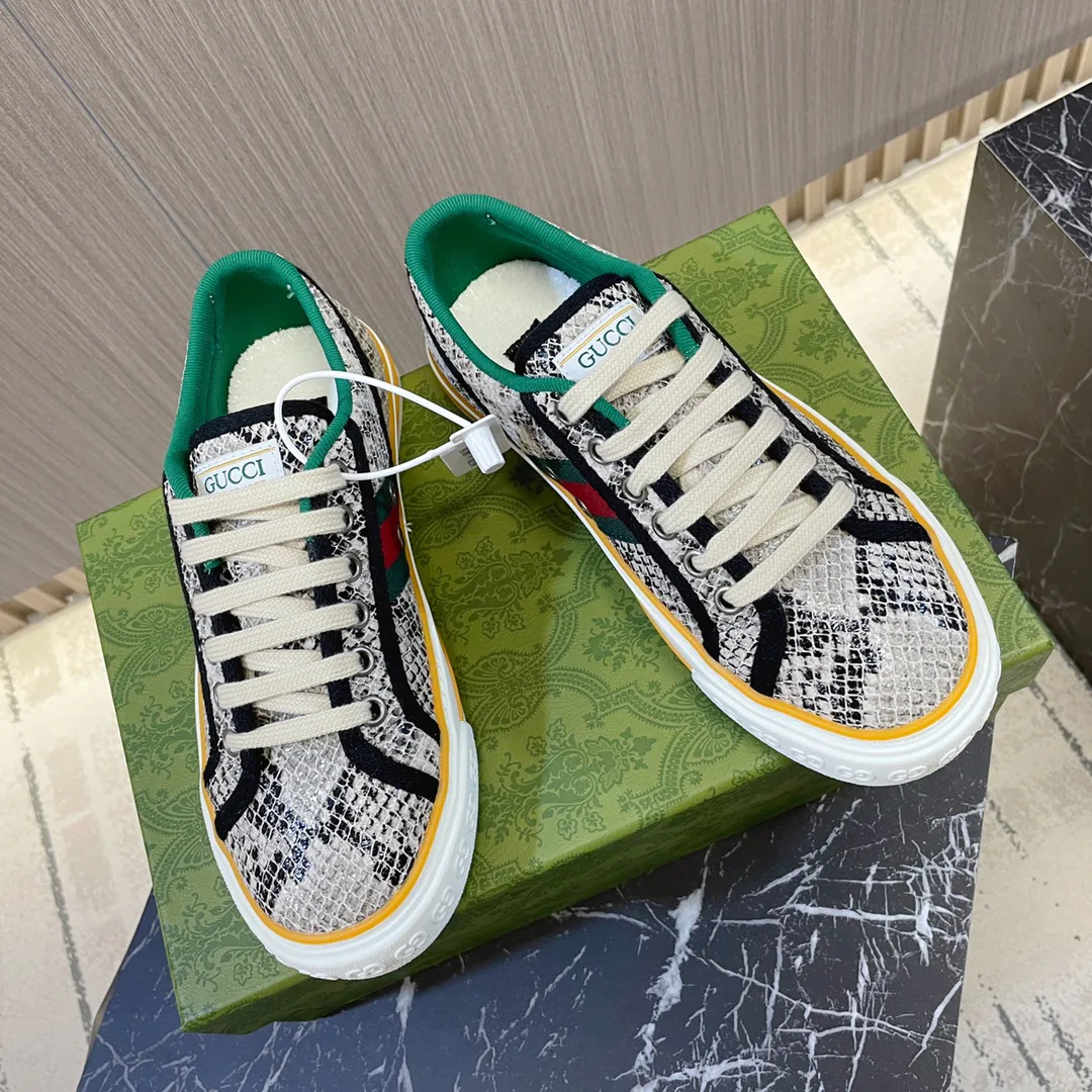 Кроссовки Женские Gucci 19691192
