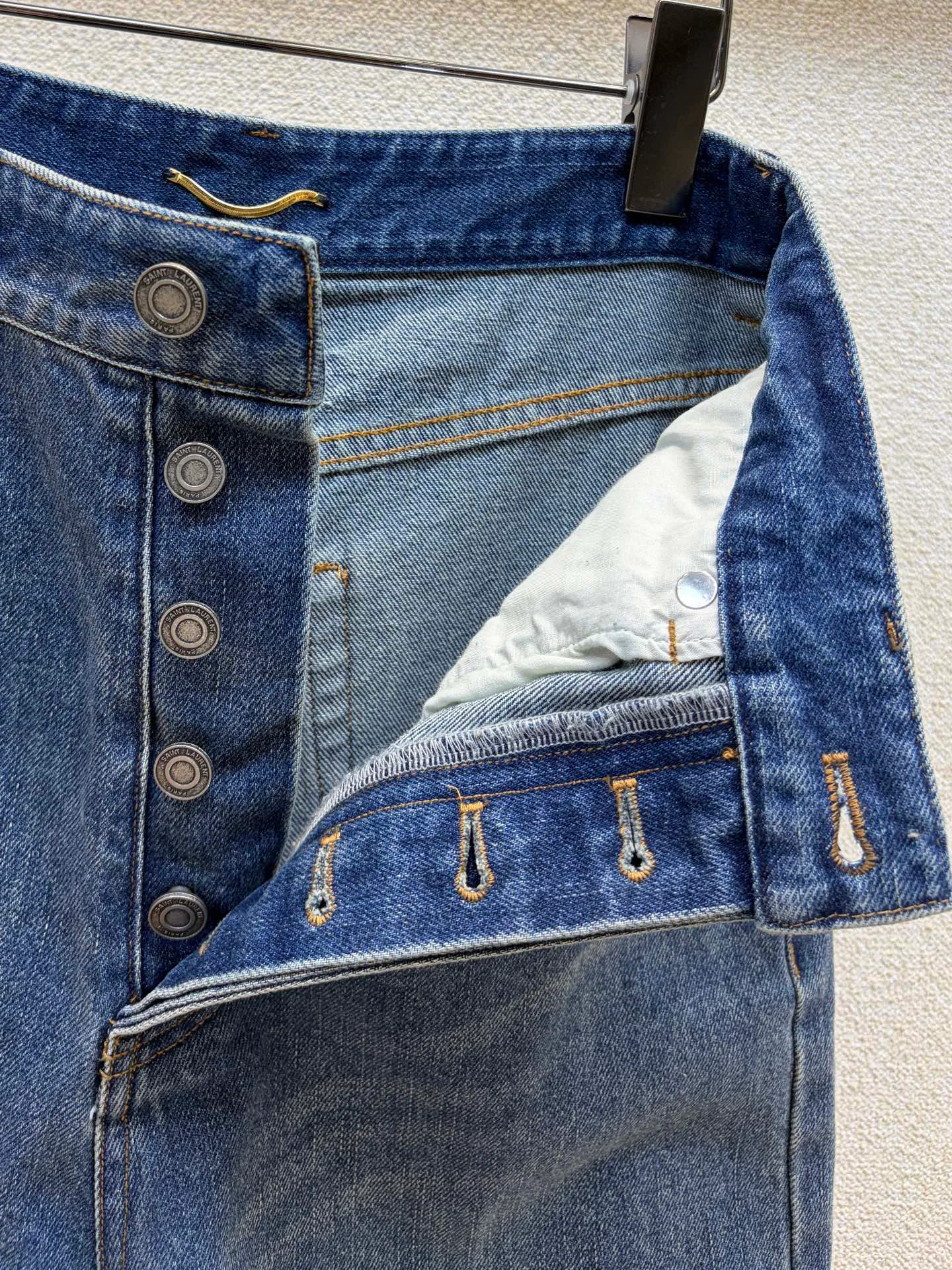 Джинсы Женские Saint Laurent 17416078
