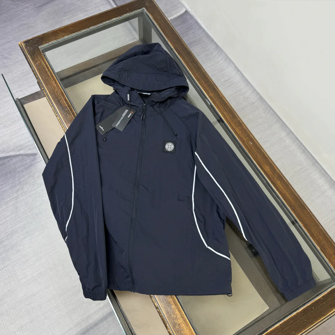 Куртки И Пуховики Мужские Stone Island 17286070