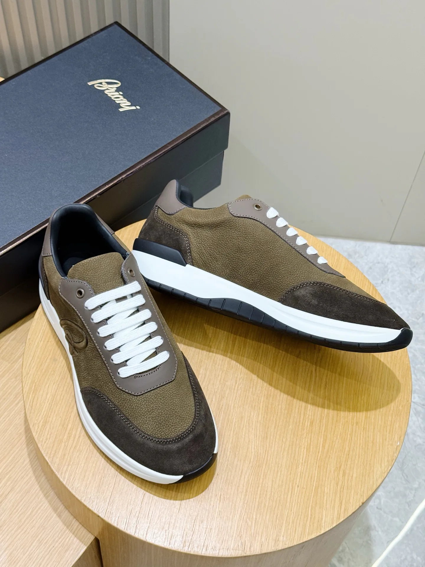 Кроссовки Мужские Brioni 18165287