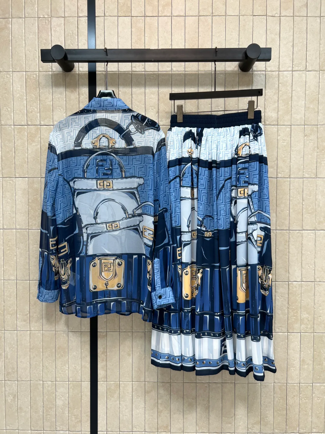 Костюмы Женские Fendi 12592847