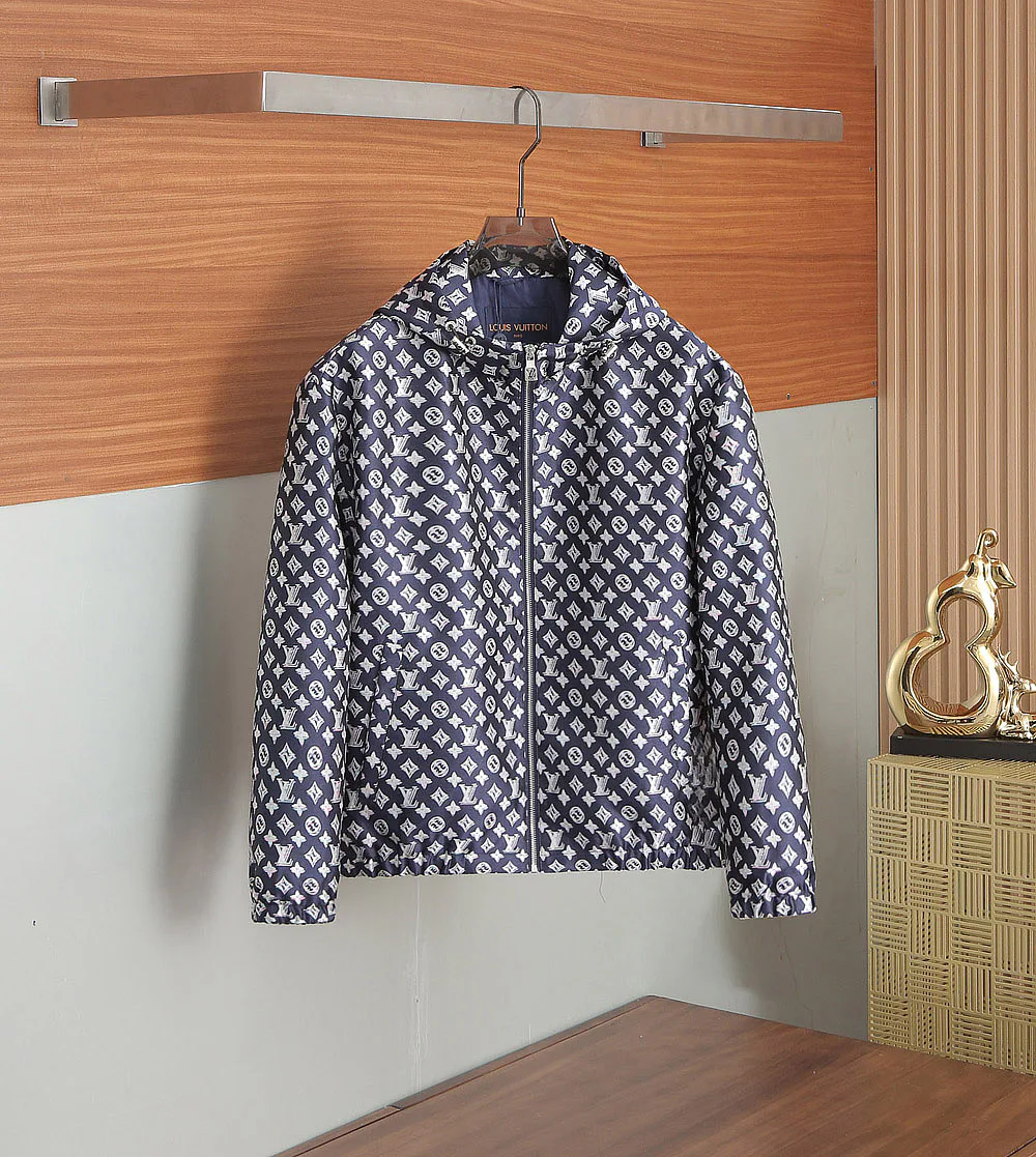 Куртки И Пуховики Мужские Louis Vuitton 6292745