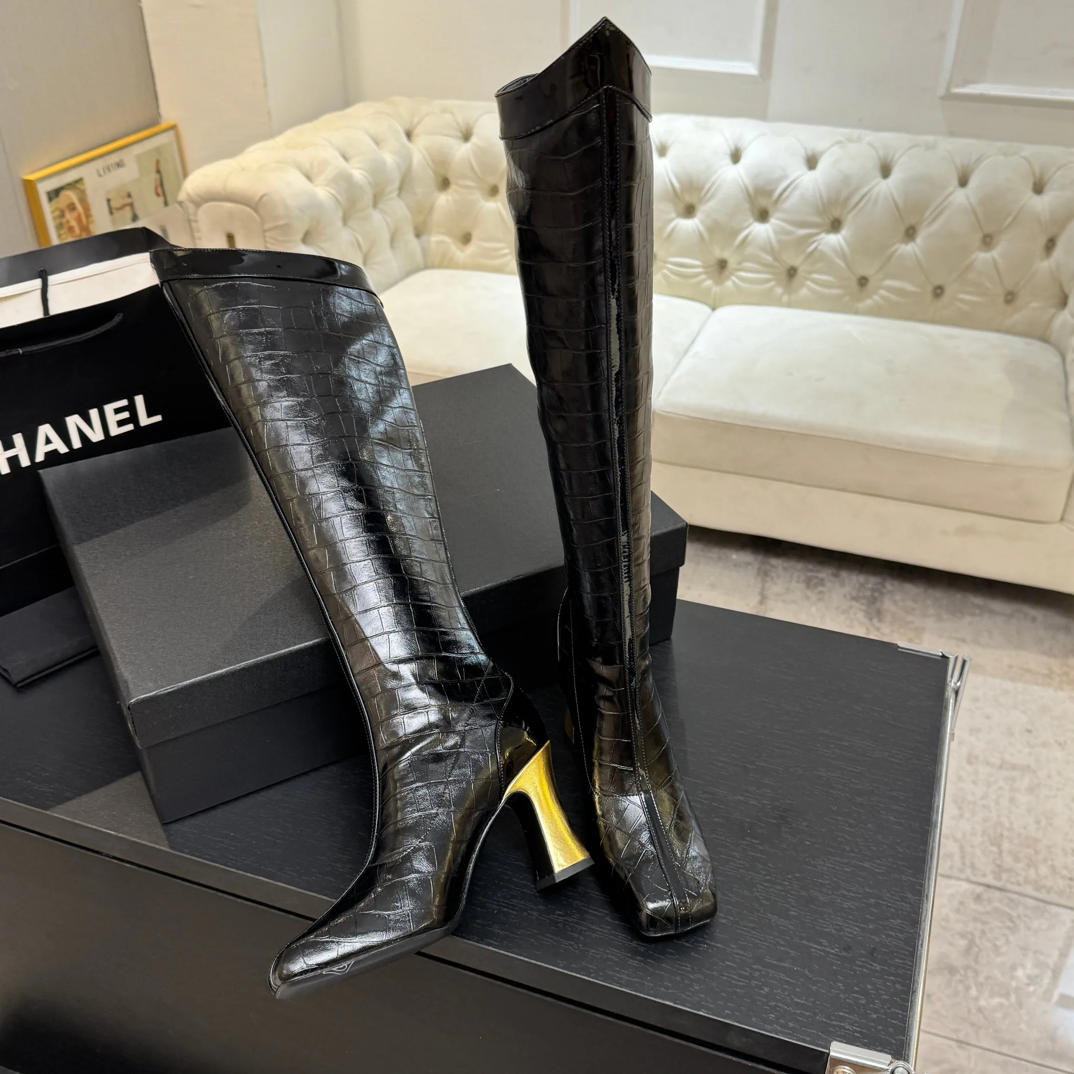 Сапоги Женские Chanel 17900007