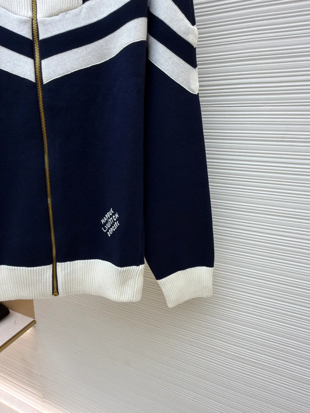 Джемперы И Свитеры Женские Louis Vuitton 112438