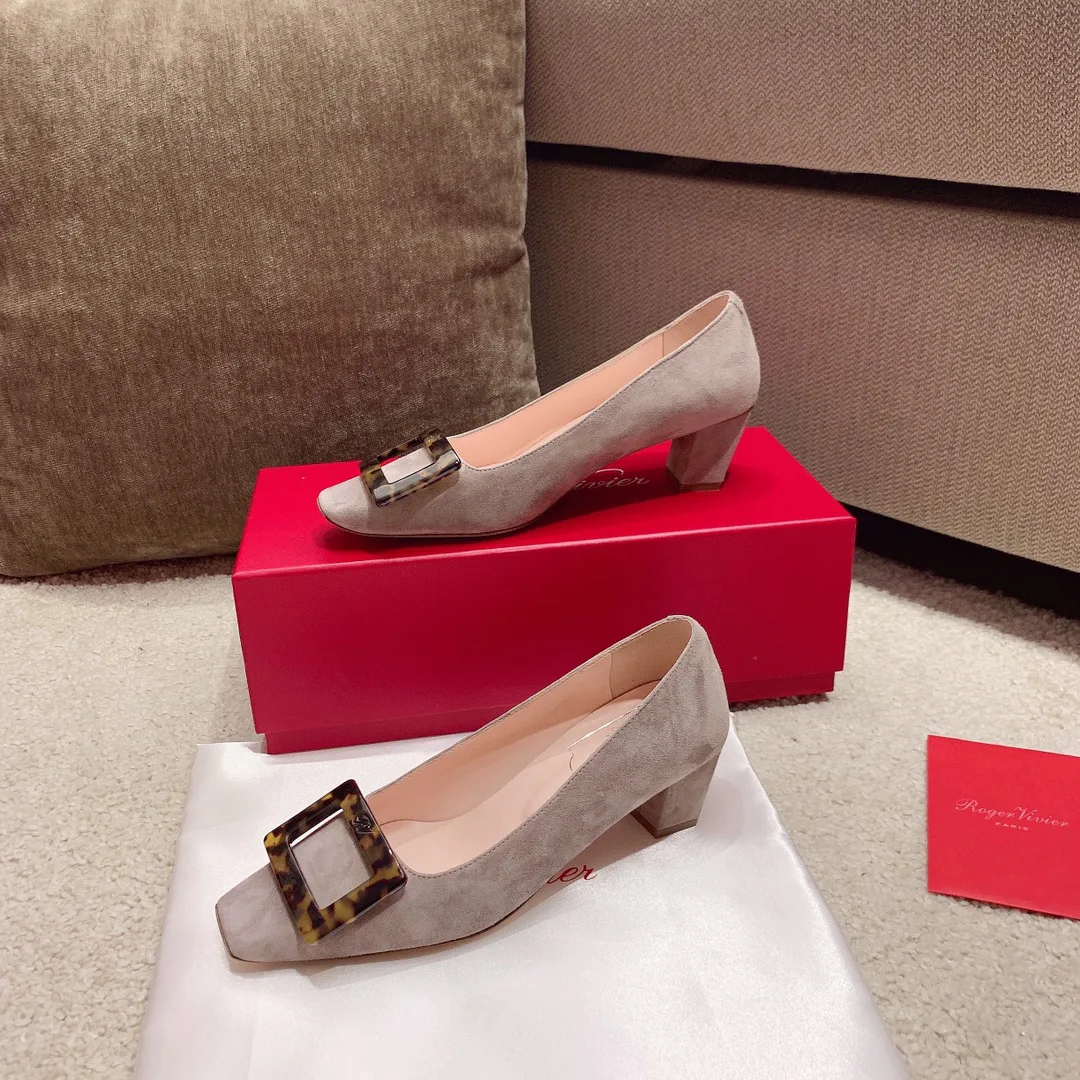 Туфли Женские Roger Vivier 17550731