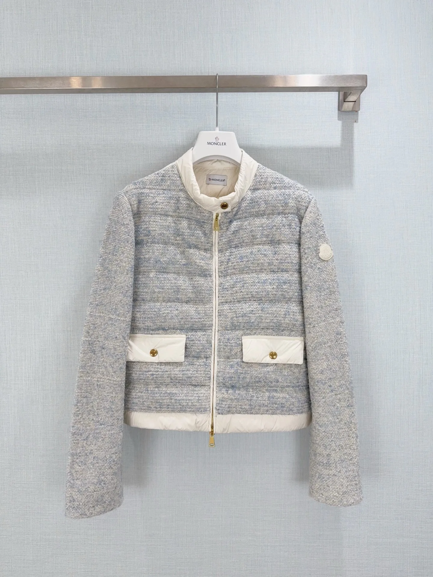 Куртки И Пуховики Женские Moncler 18474160