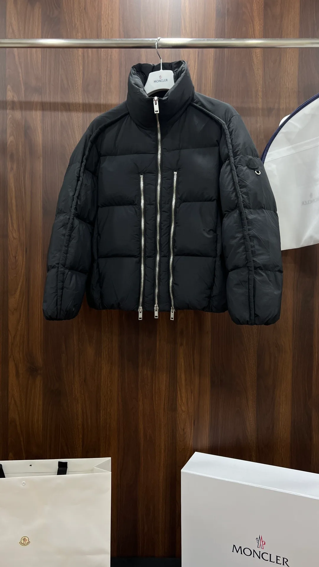 Куртки И Пуховики Женские Moncler 18127861