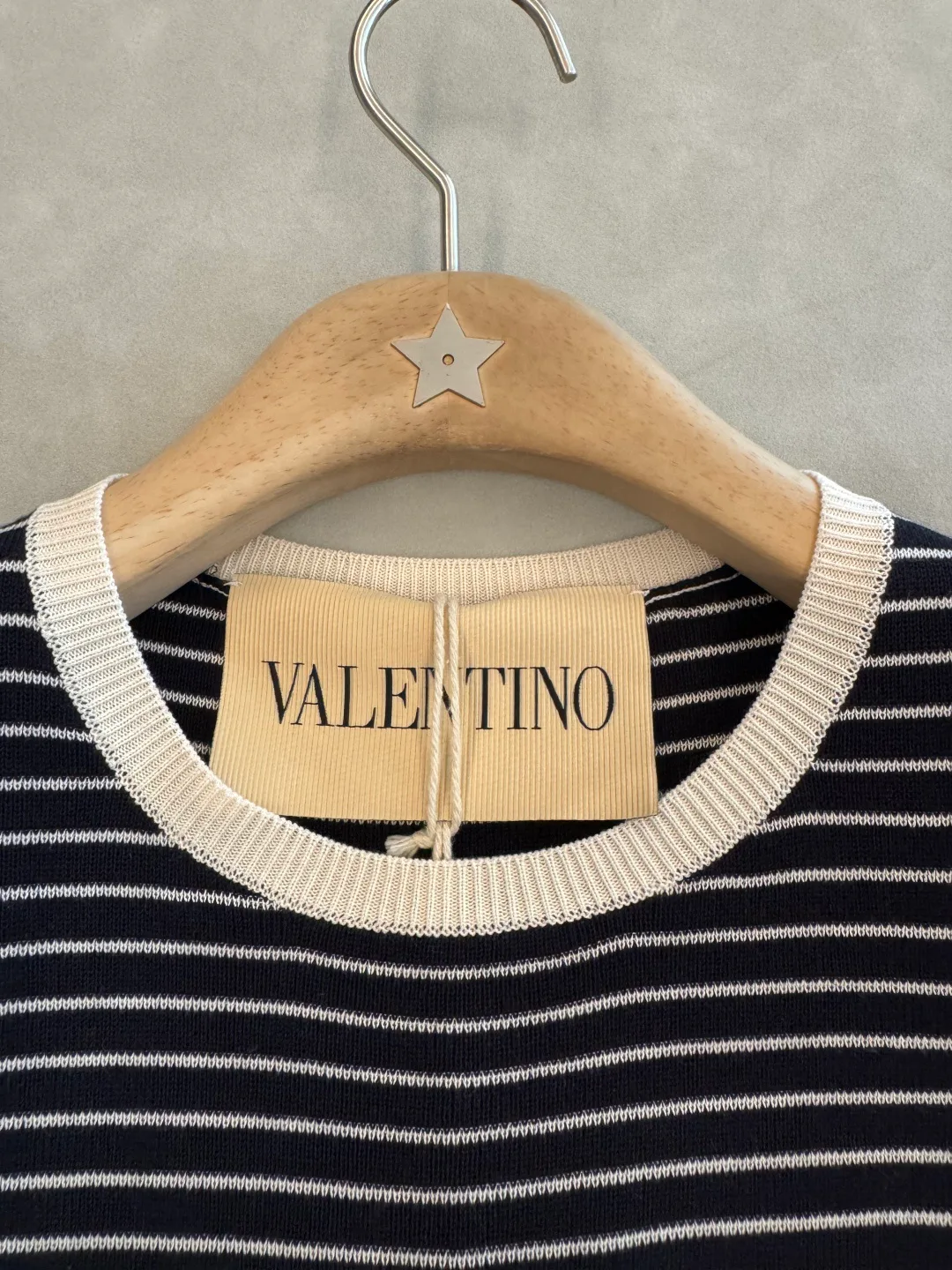 Футболки Женские Valentino 17463257