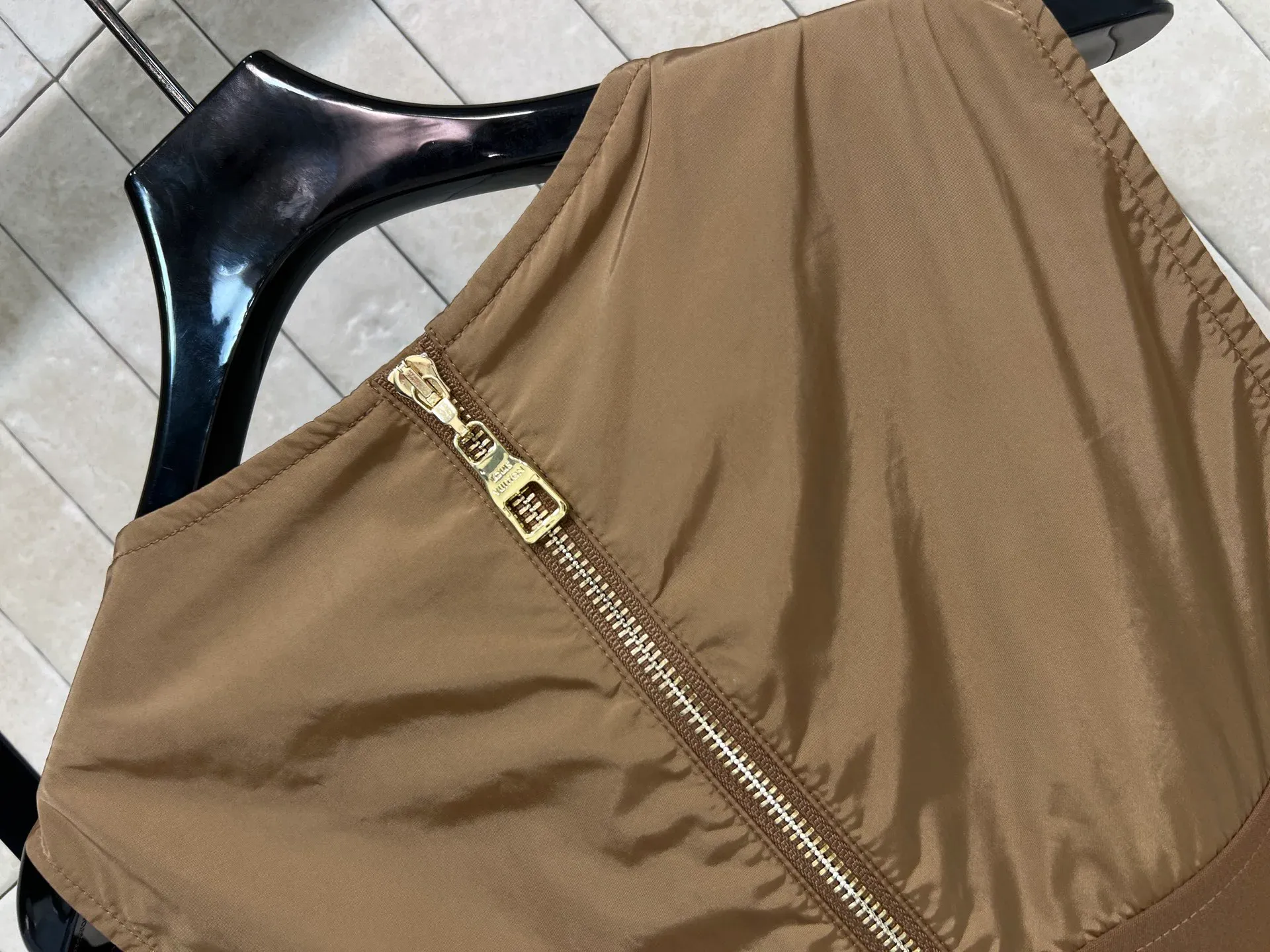 Платья Женские Louis Vuitton 5706921