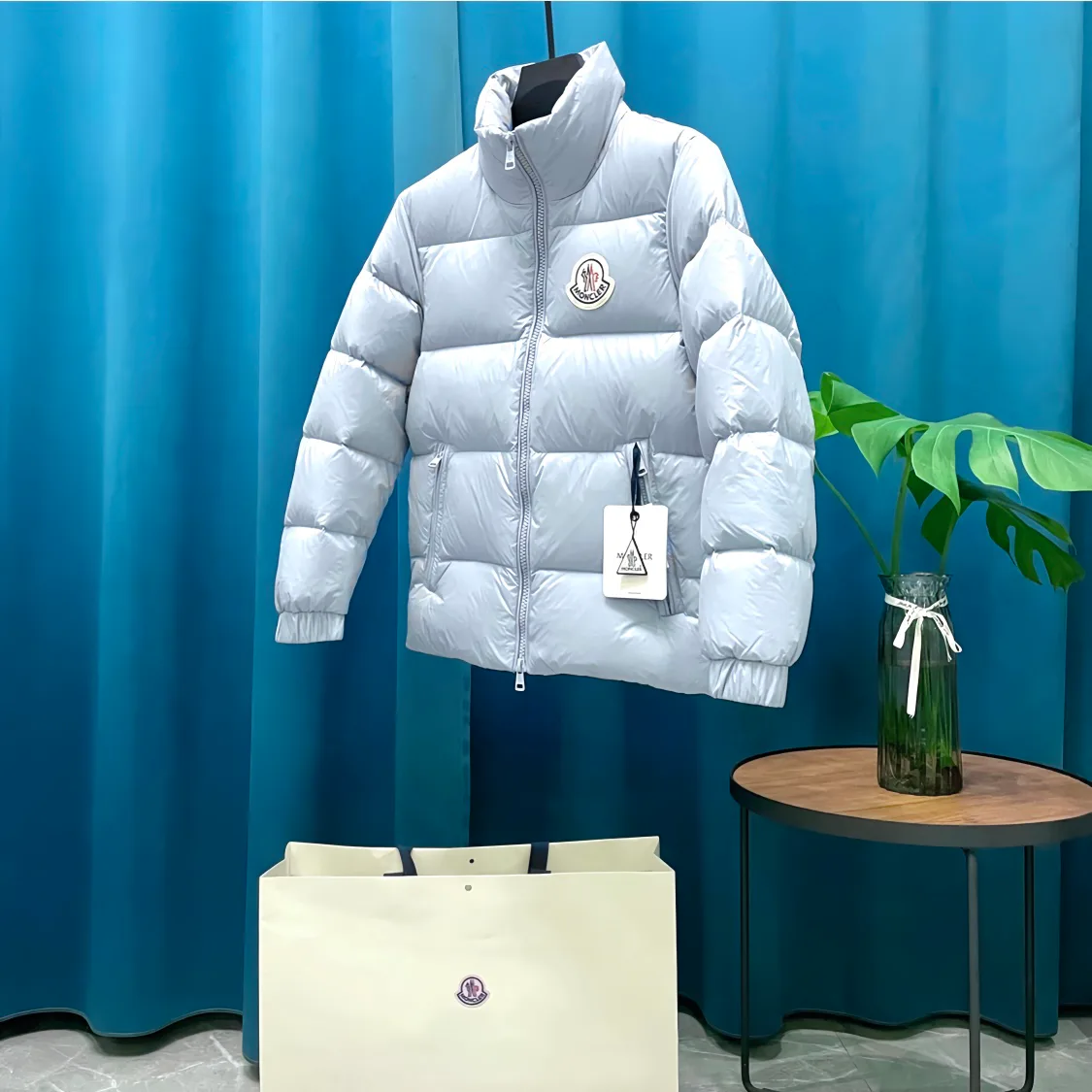 Куртки И Пуховики Женские Moncler 249378
