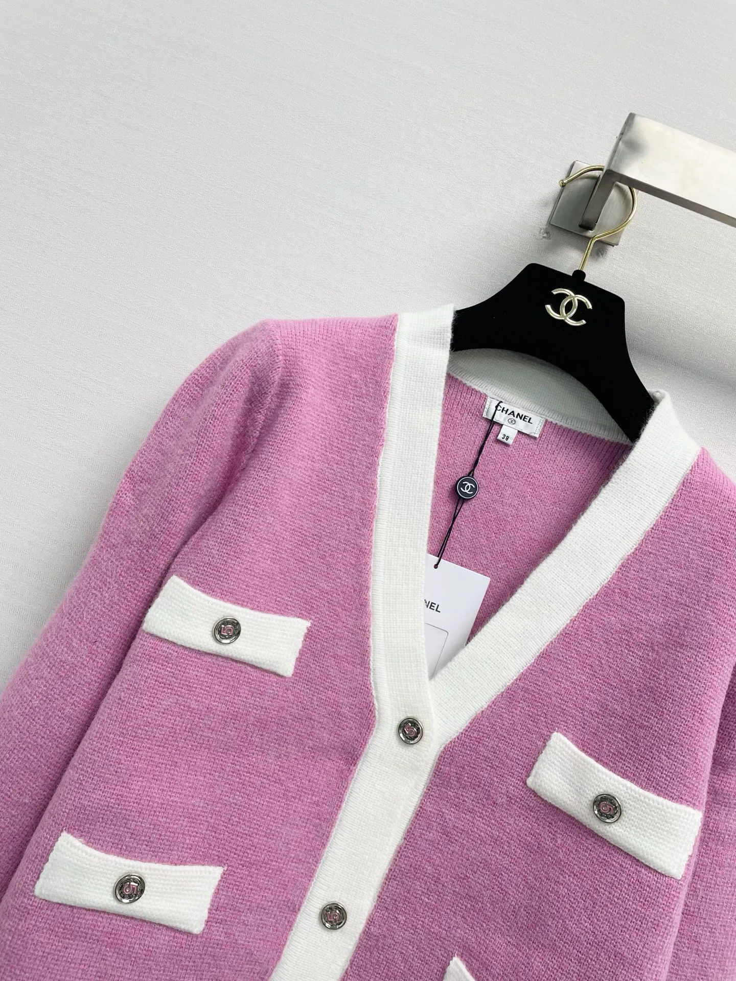 Джемперы И Свитеры Женские Chanel 18727258