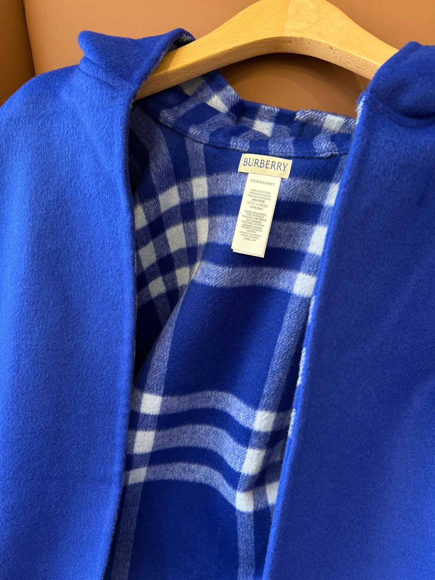 Пальто Женские Burberry 19337235