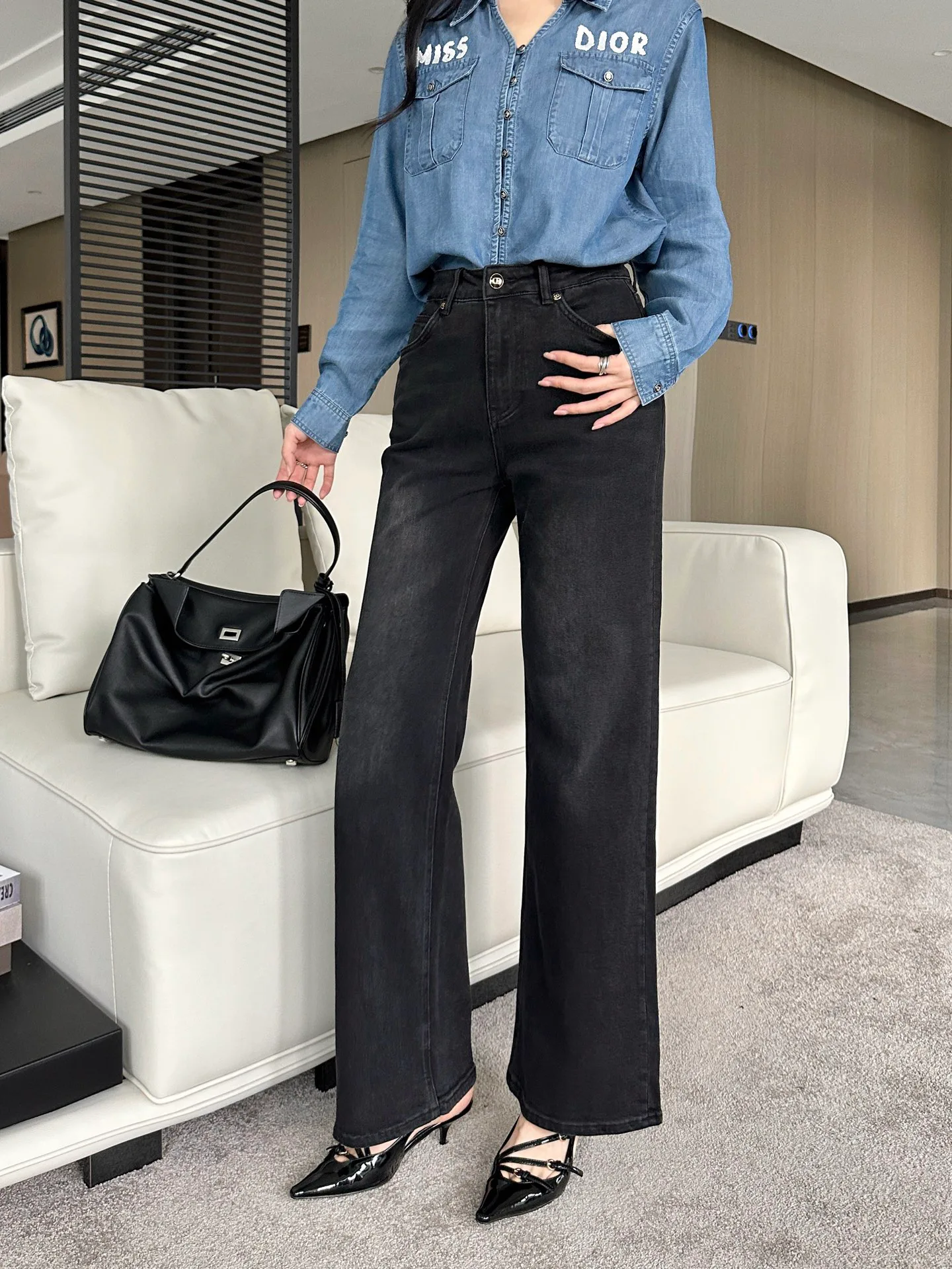 Джинсы Женские Christian Dior 15764